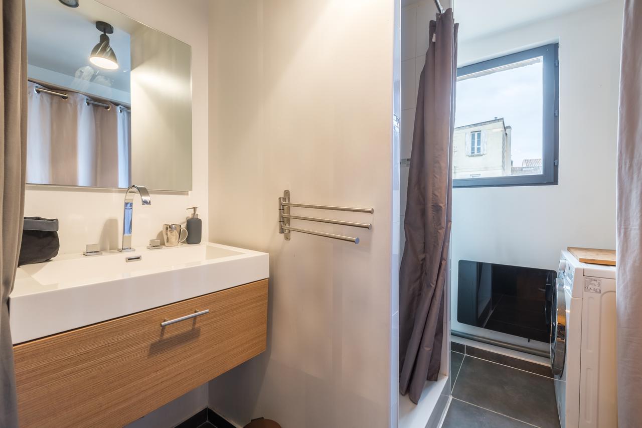 Quiet Apartment Close To The Center Бордо Екстериор снимка